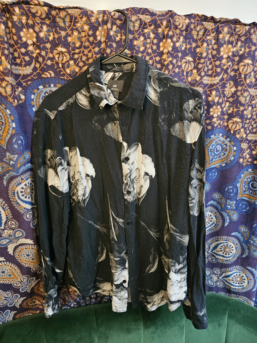 H&M Black Floral Long-Sleeve Shirt Jacket